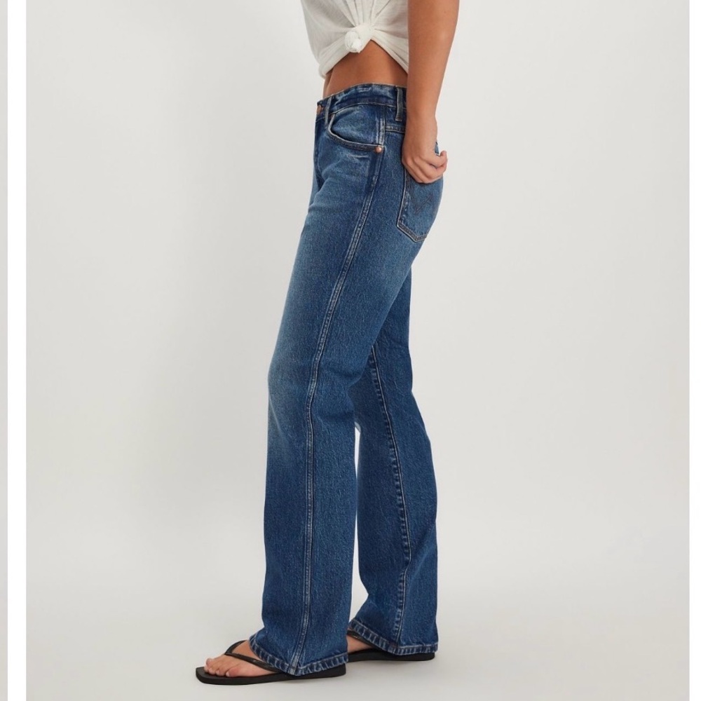 NWT Women’s Wrangler Bootcut rancher jeans sz 30 - Picture 3 of 8